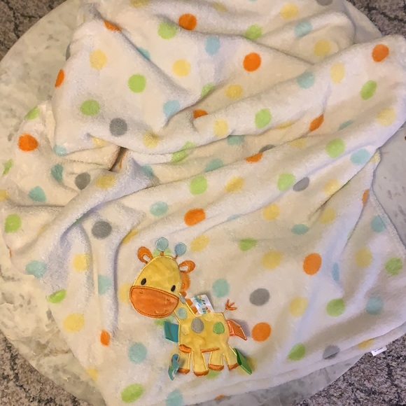 6M Unisex Sensory Outfit and Blanket - Picture 6 of 8